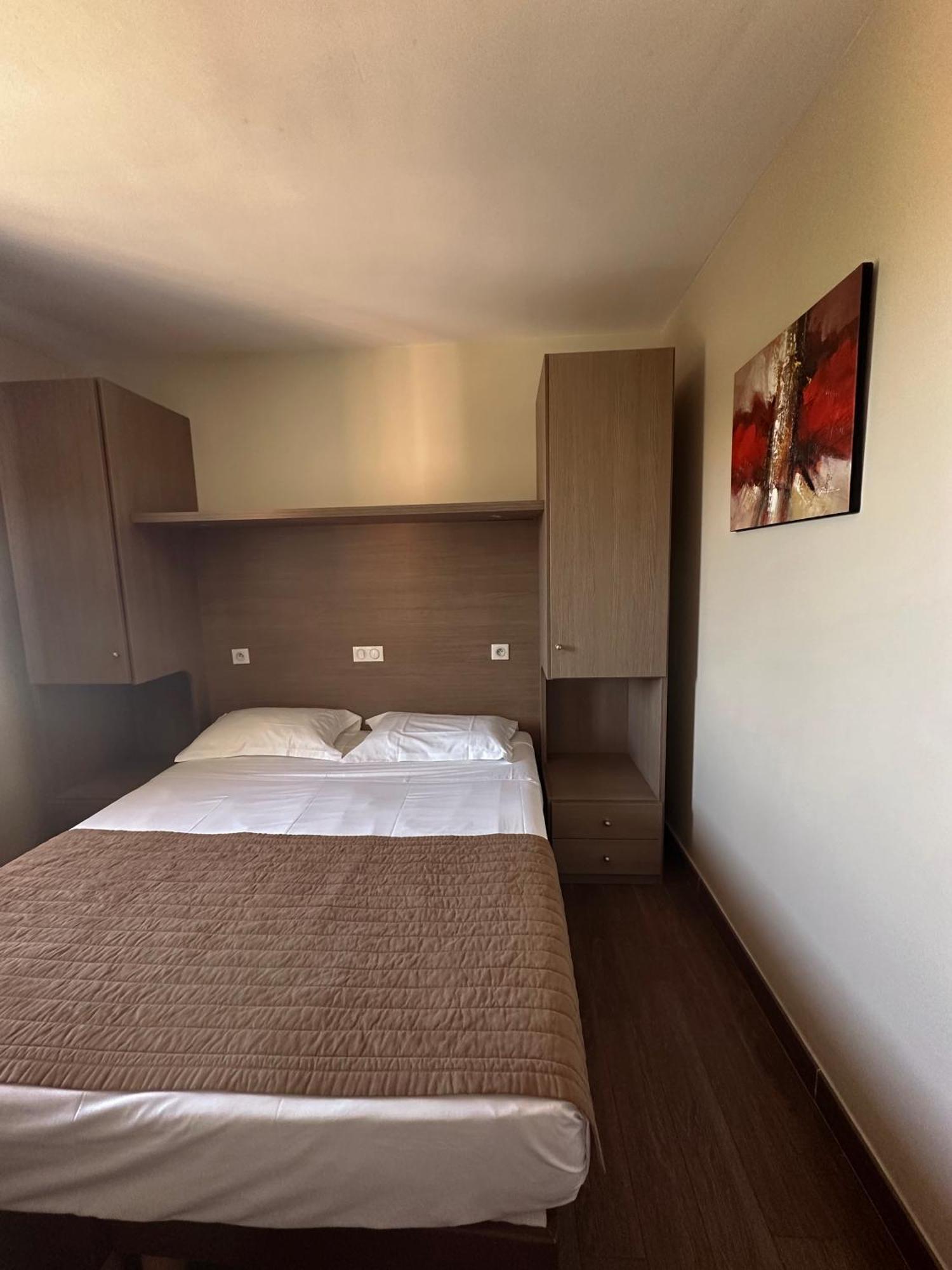 Thalassa Hotel 3*