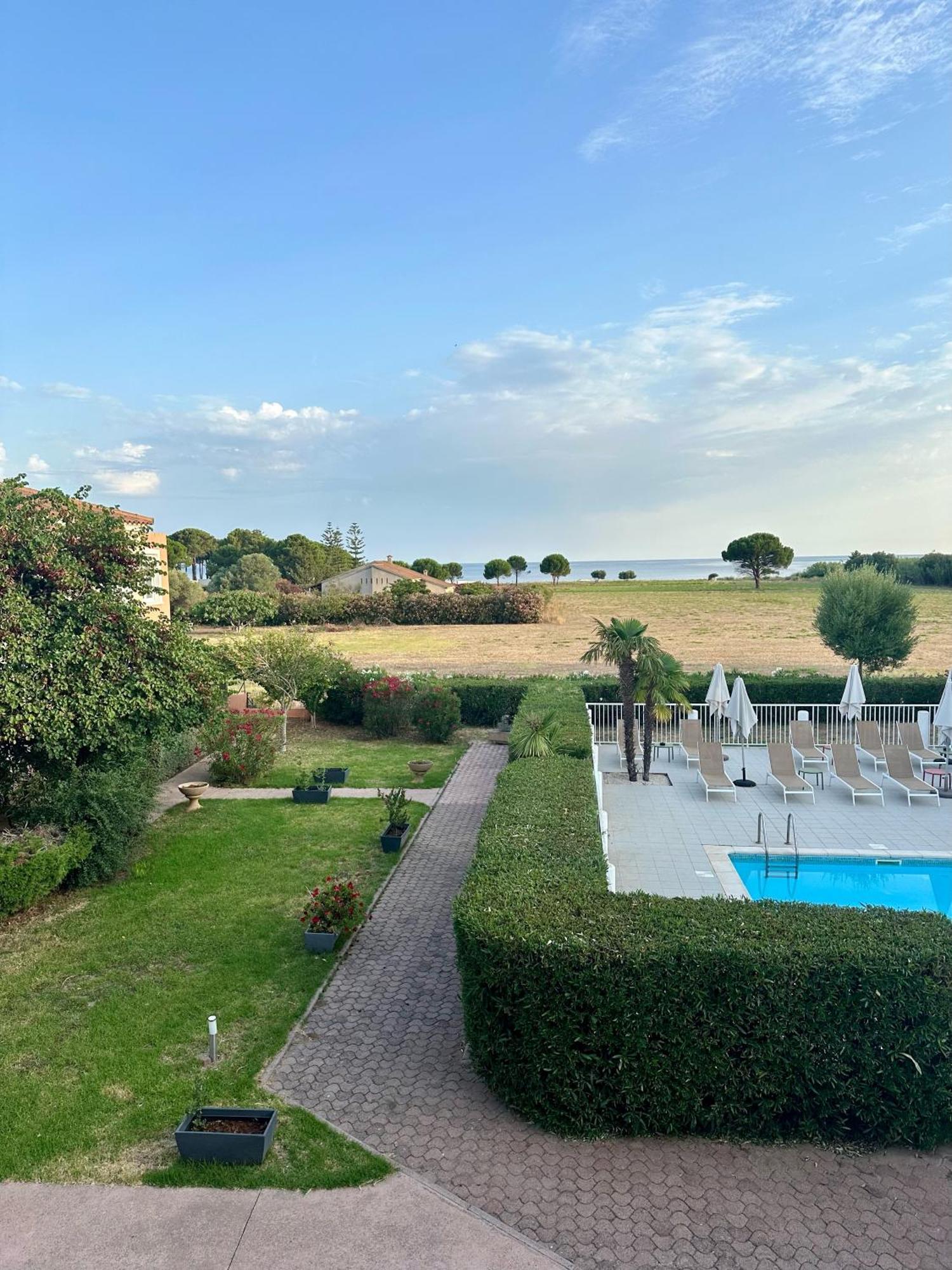 Hotel Thalassa Saint-Florent (Corsica)