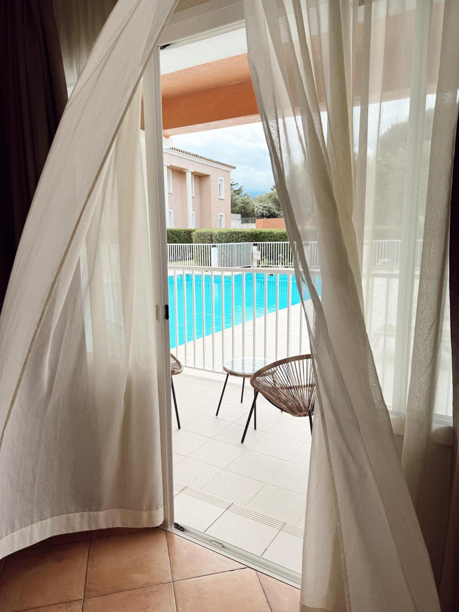 Thalassa Hotel 3*